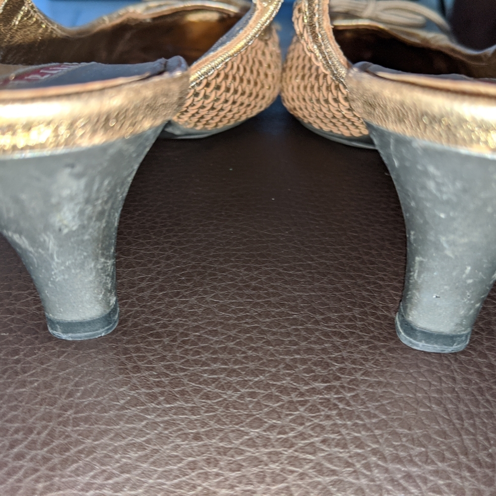 PRADA Slingbacks - Picture 3 of 5